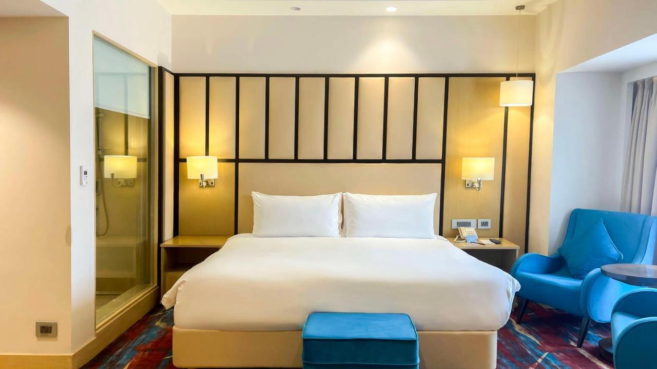 Radisson Hotel Katmandu Dış mekan fotoğraf
