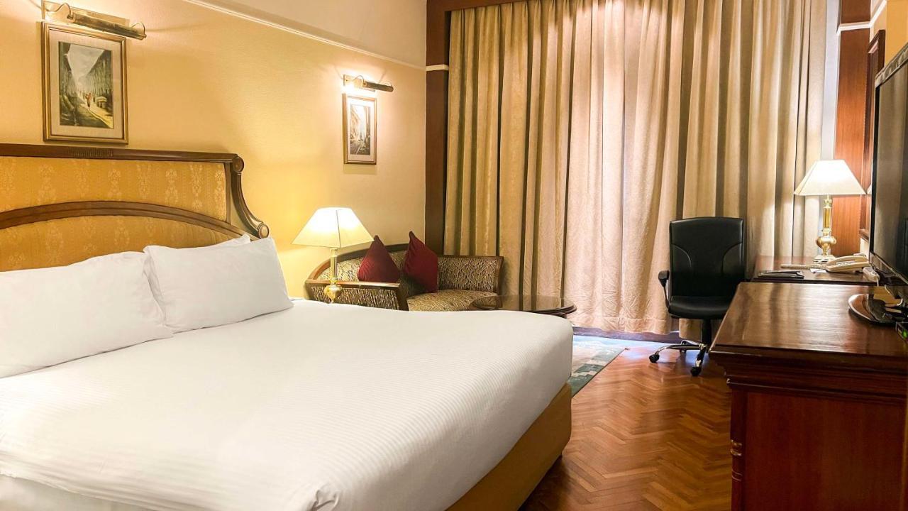 Radisson Hotel Katmandu Dış mekan fotoğraf