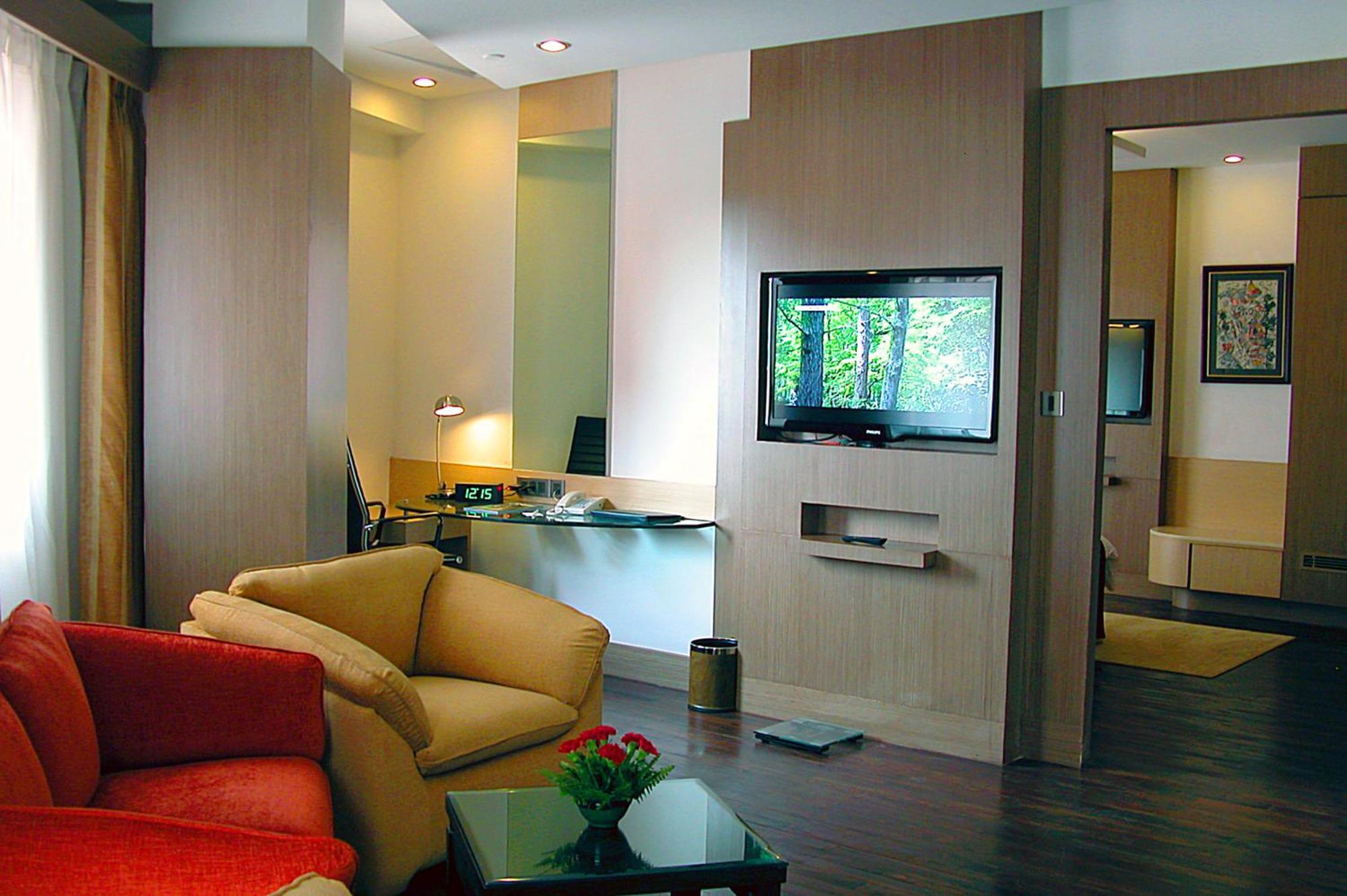 Radisson Hotel Katmandu Dış mekan fotoğraf