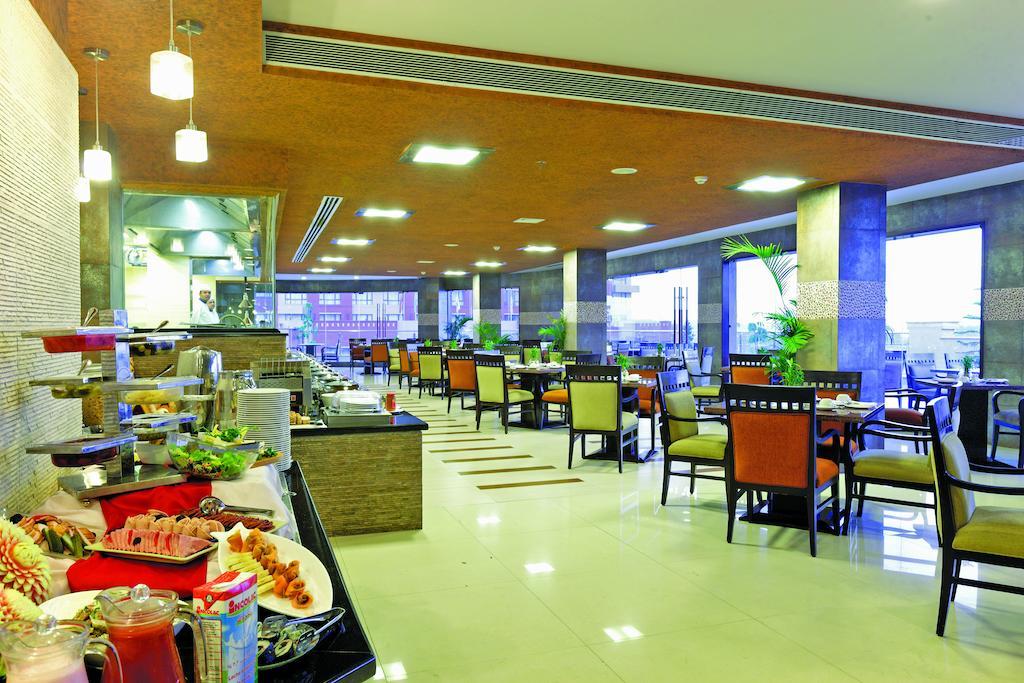 Radisson Hotel Katmandu Dış mekan fotoğraf